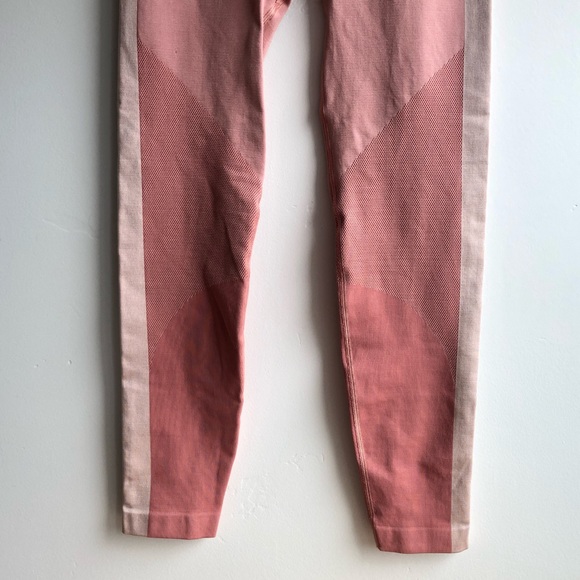 Lululemon Ebb to Train 25” Crop Copper Clay/Angel Wing Tight sz 6 - Picture 6 of 14